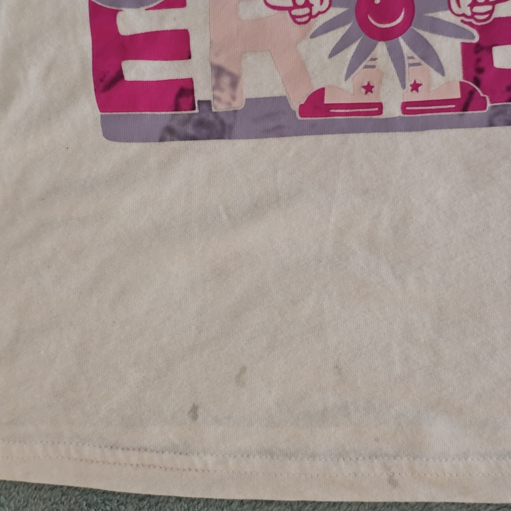 Converse White and Pink Graphic Tee and Shorts Set - Picture 5 of 8